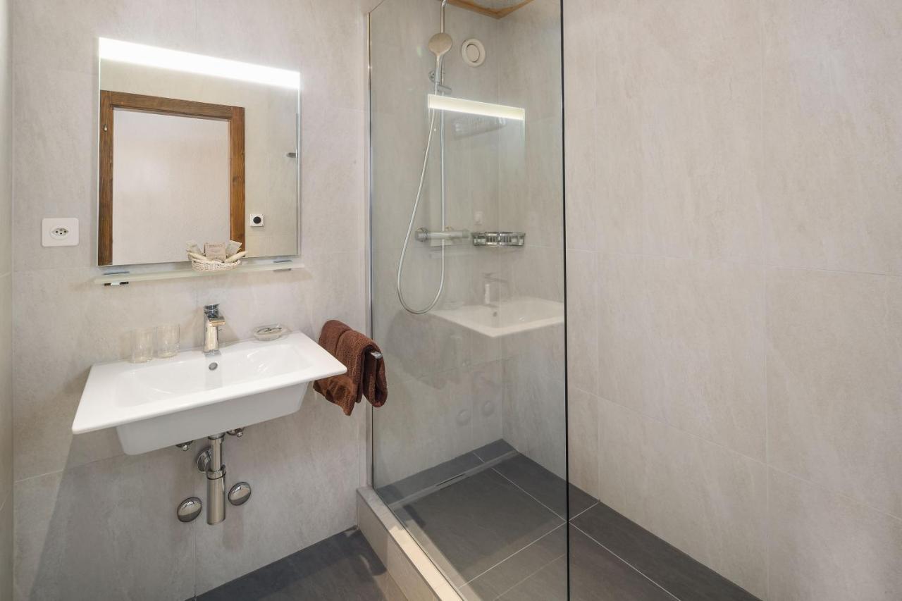 Hotel La Prairie Кранс Монтана Екстериор снимка
