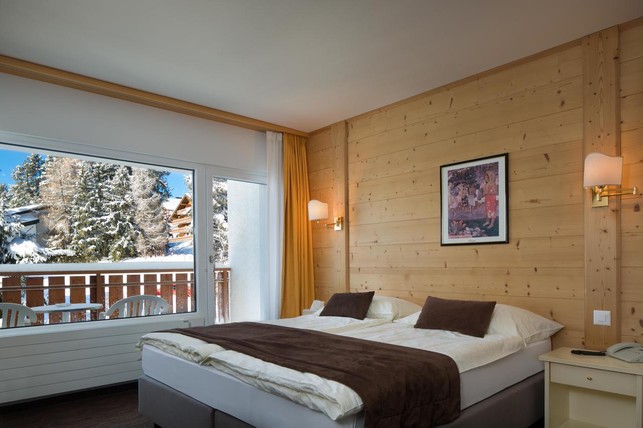 Hotel La Prairie Кранс Монтана Екстериор снимка