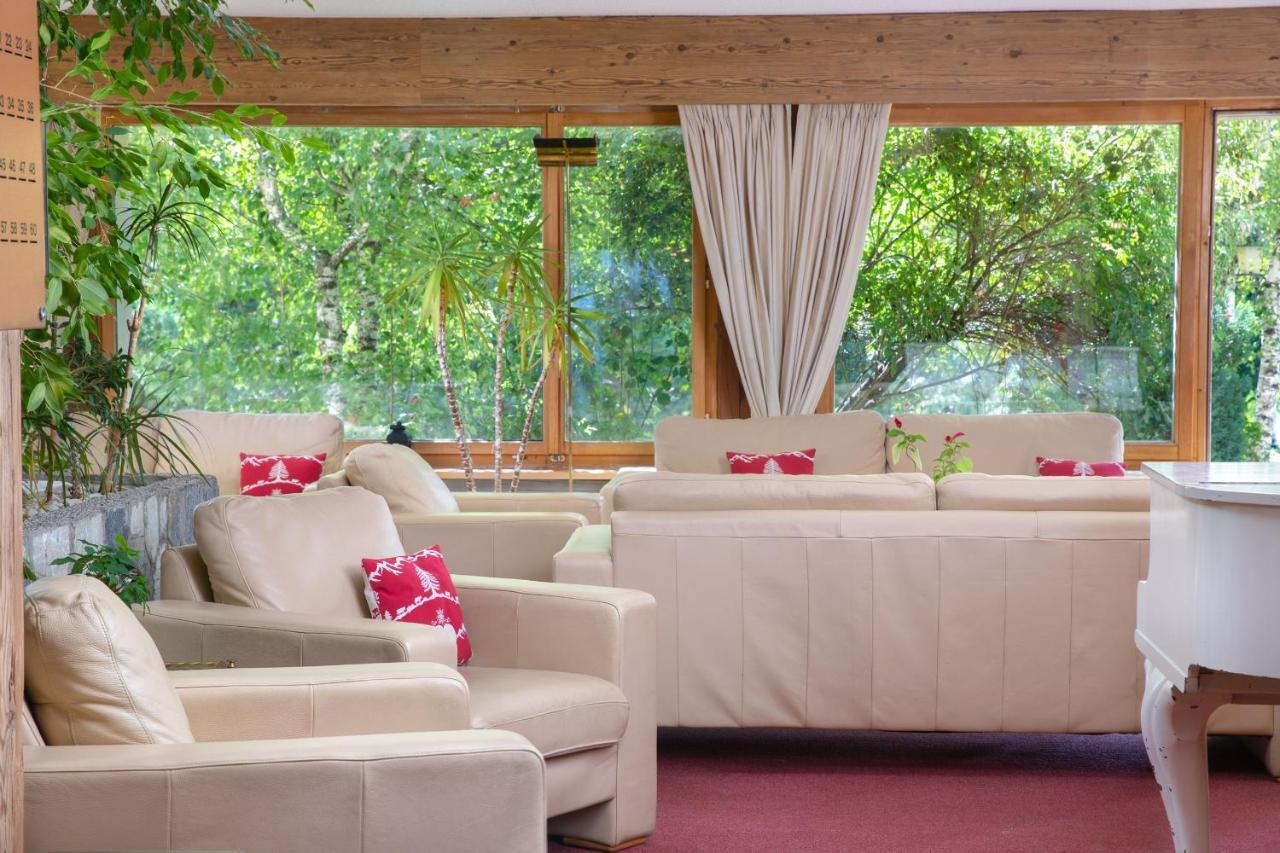 Hotel La Prairie Кранс Монтана Екстериор снимка